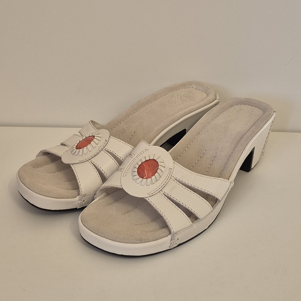 White Mountain Sandals Sz 9 Shoes White Leather Slides Clogs Chunky Y2K Vintage